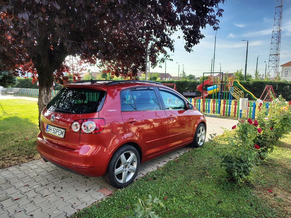VOLKSWAGEN Golf Plus 2010 — imagine 2