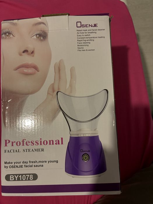 Aparat facial cu abur