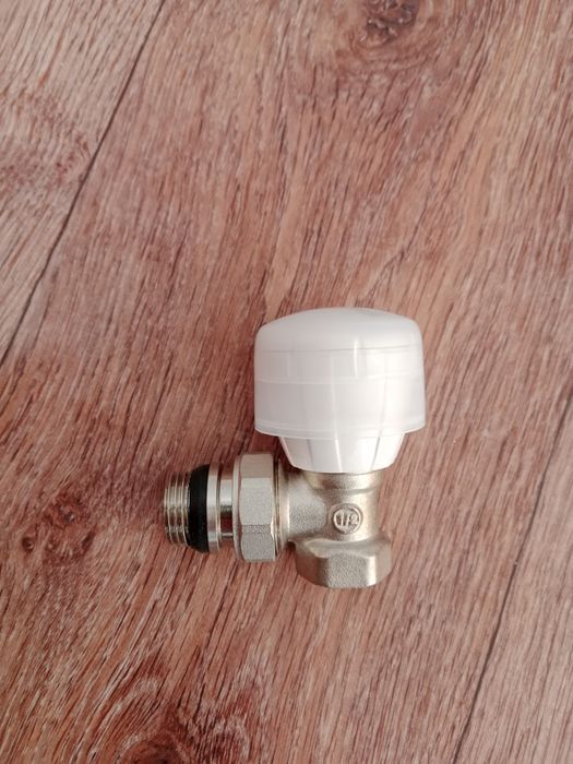 Винтель запорный