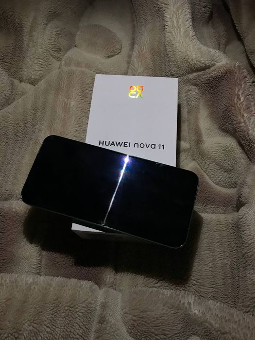 Продам телефон хуавей нова 11