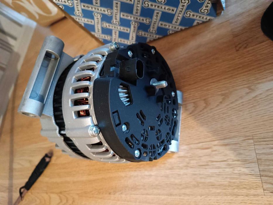 Продам запчасти на Форд генератор муфты