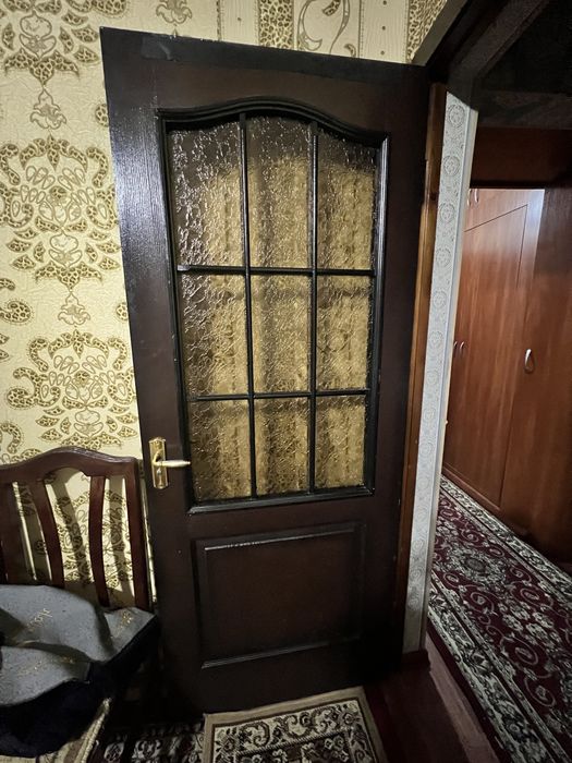 Продам двери межкомнатные