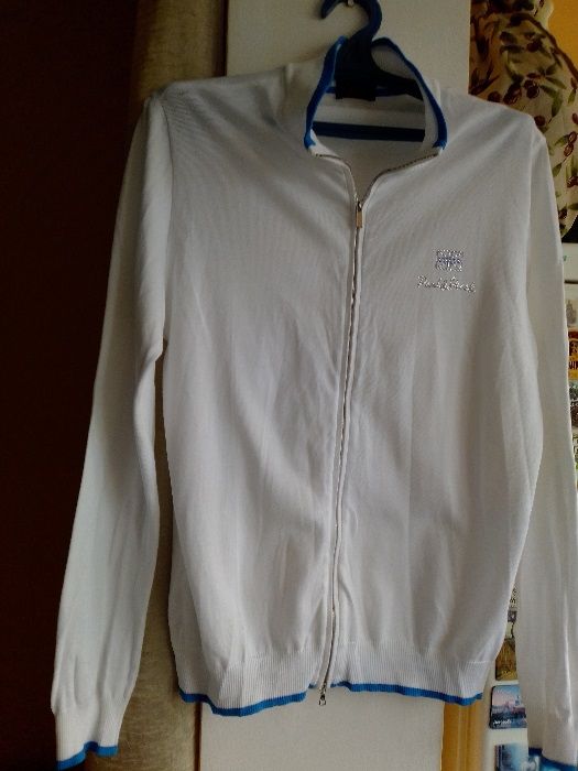 Дамска бяла жилетка