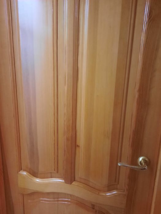 Продам межкомнатные двери