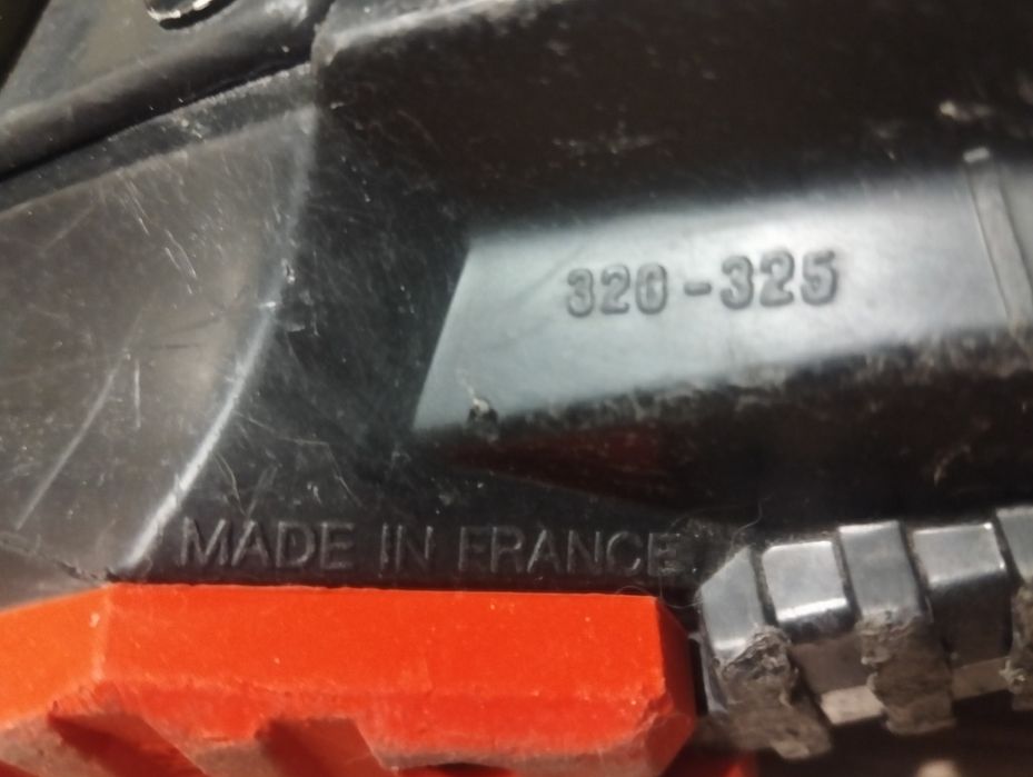 Продам лыжные ботинки