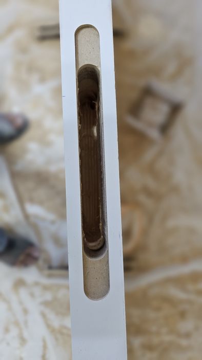 Устанопка двер . Есік орнату