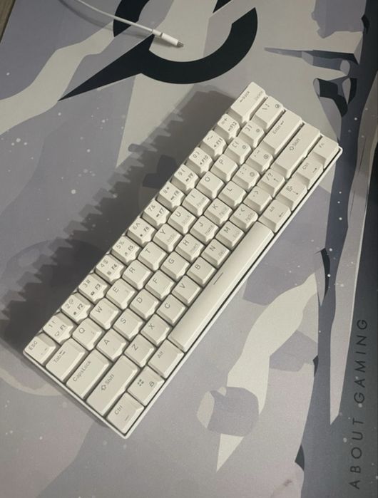 Tastatura Royal Kludge RK61