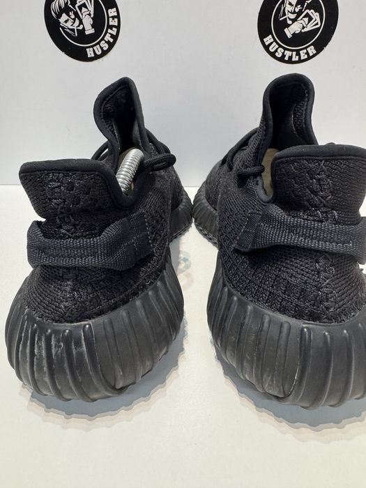 Маратонки ADIDAS YEEZY BOOST 350 V2 .Номер 42