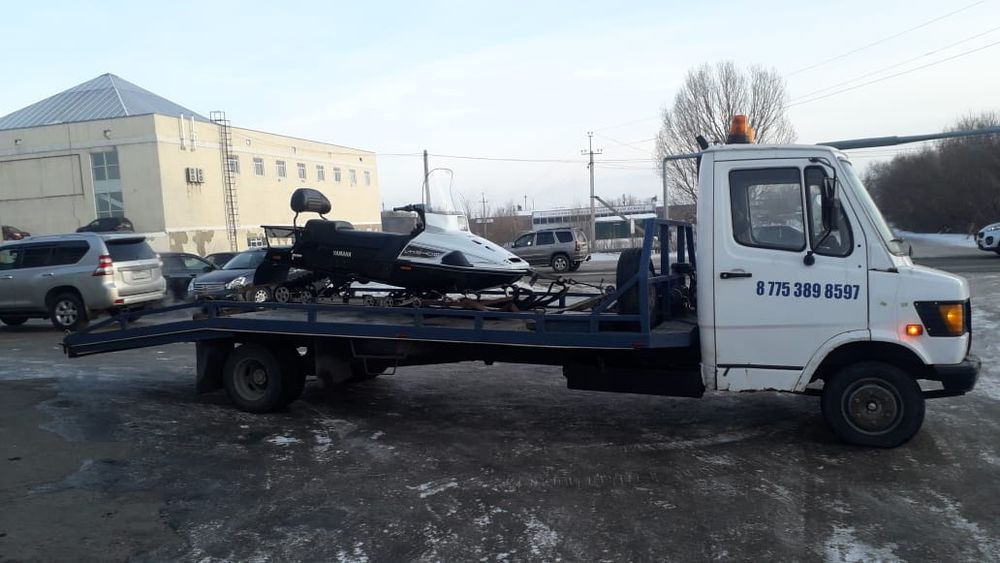 Услуги эвакуатора! Перевозим все виды техники!