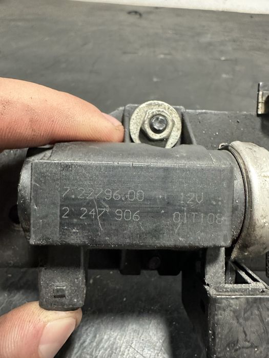 Electrovalva turbo BMW Seria 5 E60 E61 520d 525d 530d 2247906
