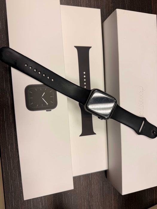 Apple Watch Series 5