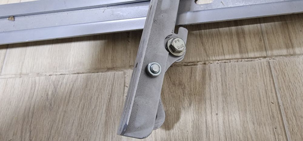 Кронштейн для телевизора