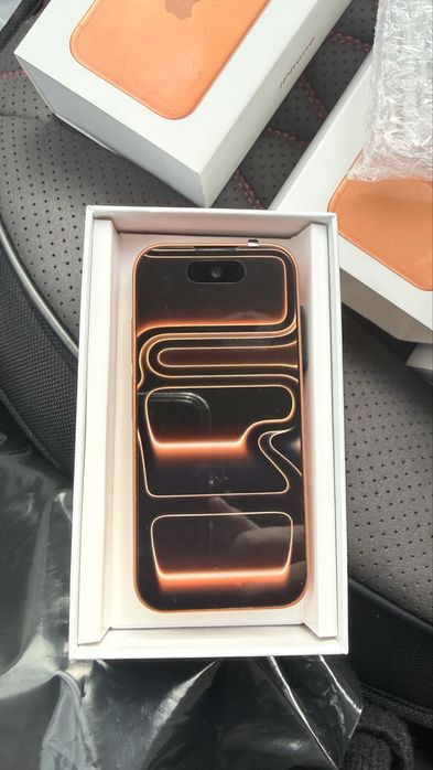 Айфон 17 про мах.