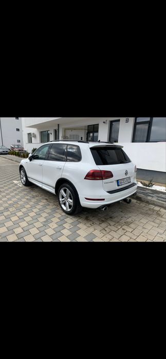 VW Touareg R-line