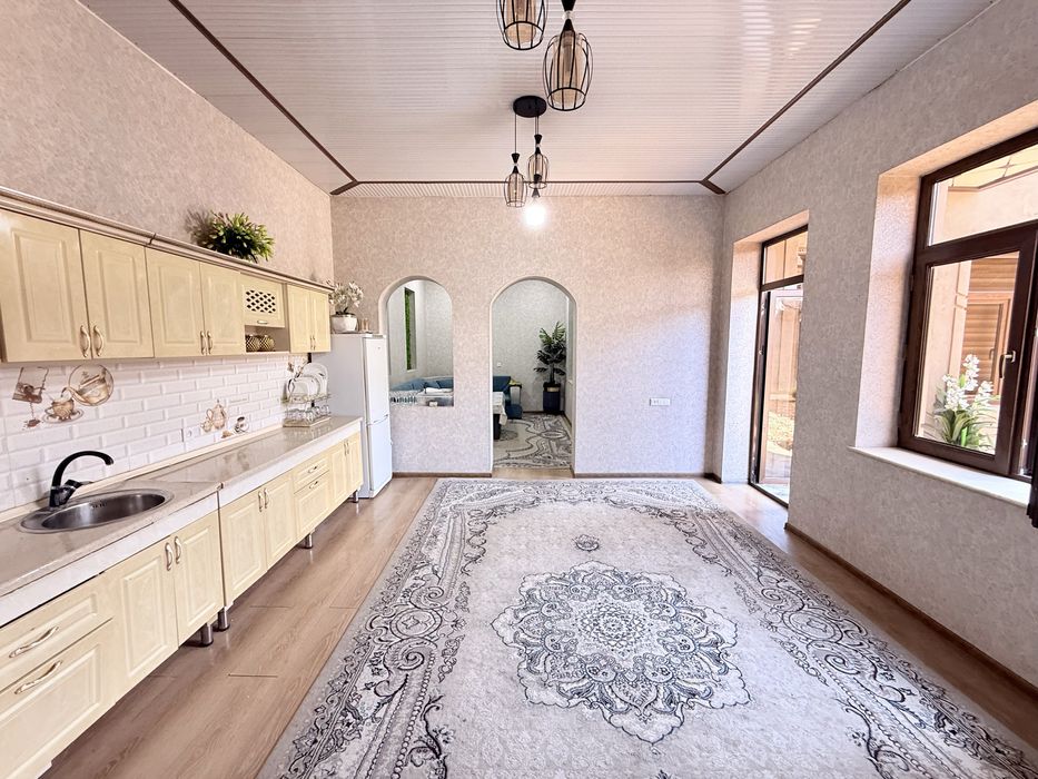 Продается участок 4,4 сотки с домом 270квМ Катта Кани Учтепа