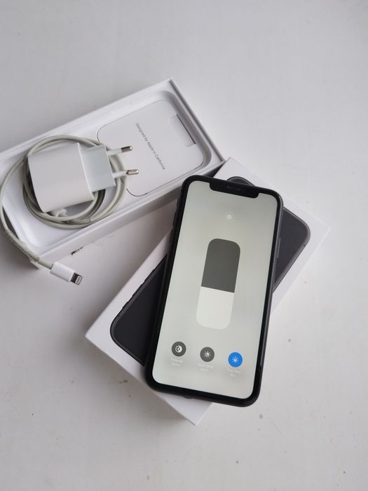 IPhone 11 128GB с документами