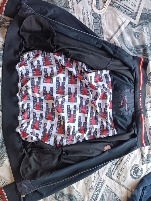 Олимпийка Tommy Hilfiger