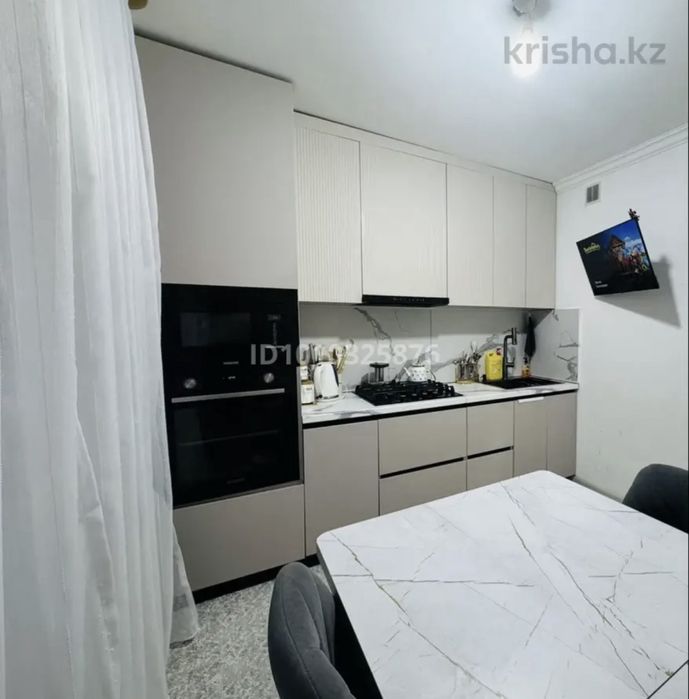 Срочно продам 2 комнатную квартиру