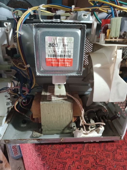 Магнетрон на микроволновку