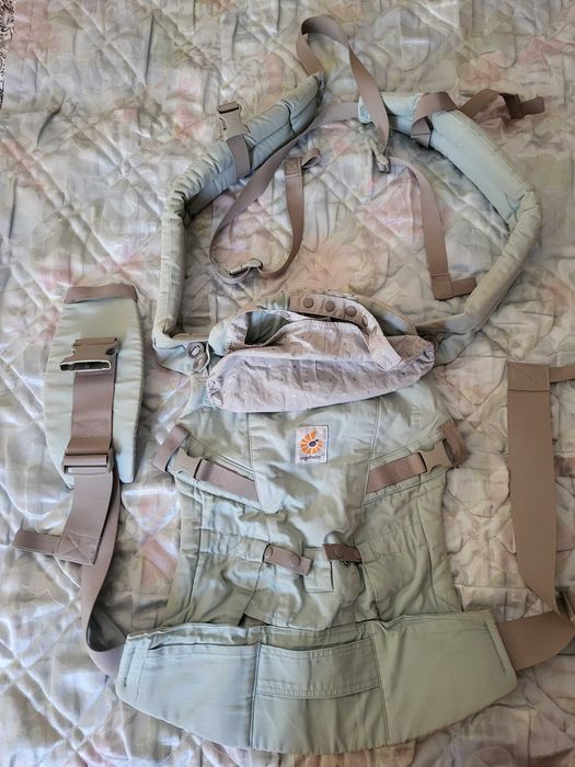 Ergobaby Adapt раница