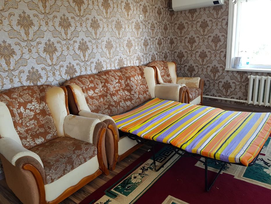 Диван с креслами