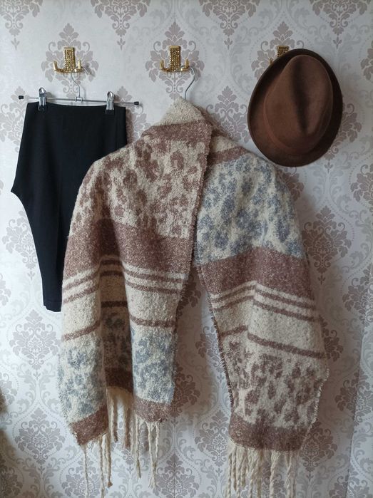 кашмирен шал Burberry, Loro Piana