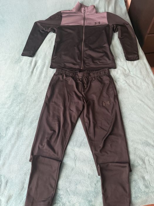 Спортен комплект under armour