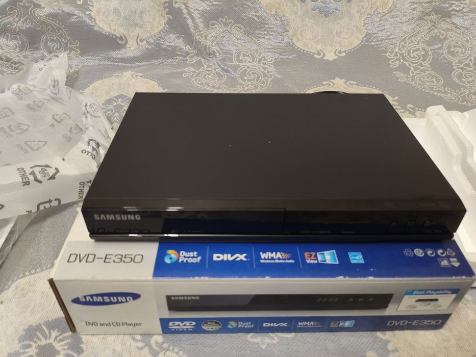 Продам ДВД плеер Самсунг