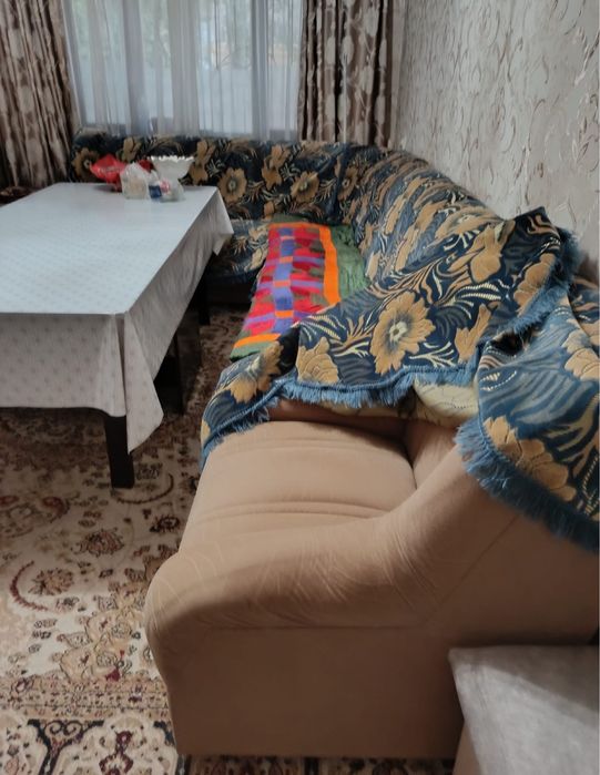 Диван для гостинной