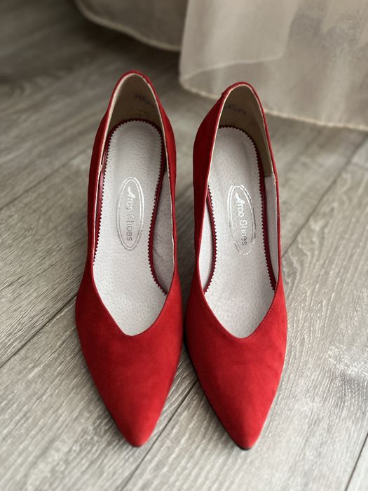 Pantofi piele intoarsa noi marimea 38