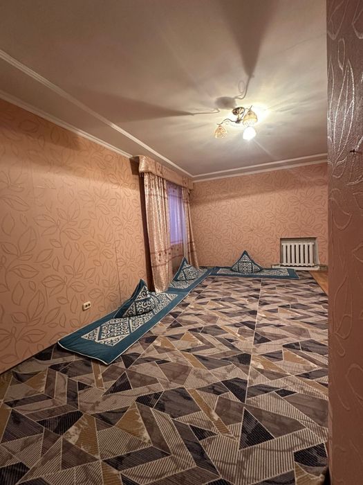 Коттедж в центре города 6500