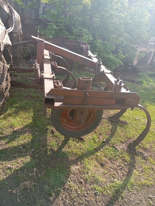 Продам  трактор МТЗ 80 и агрегаты