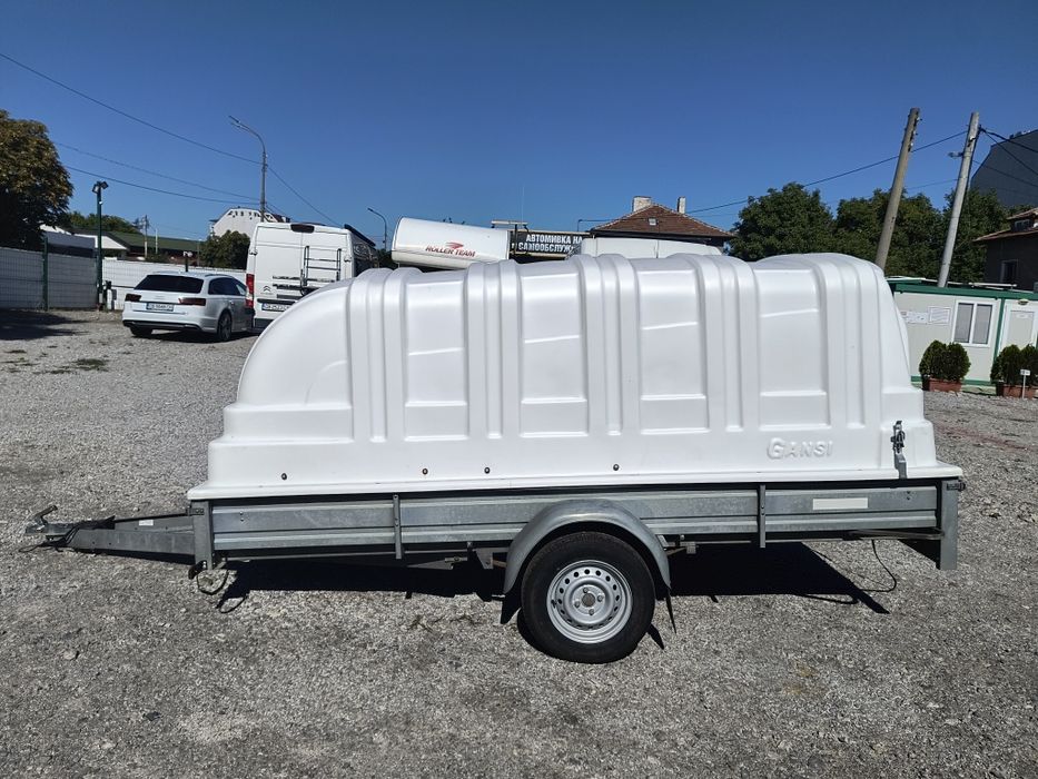 Ремарке за автомобил