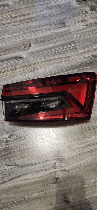 Десен стоп за Skoda Superb 3 комби