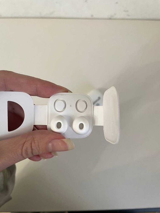 Оригинальные Apple AirPods Pro 1