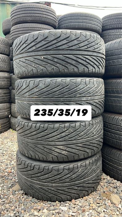 235/35/19 Triangle