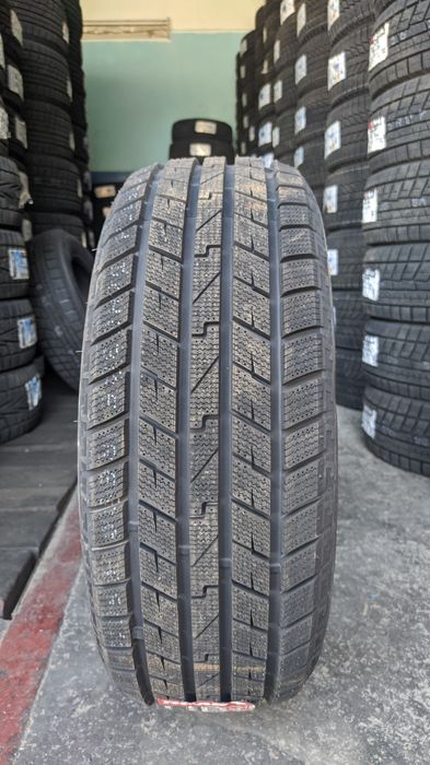 205/55R16 Roadx WH03