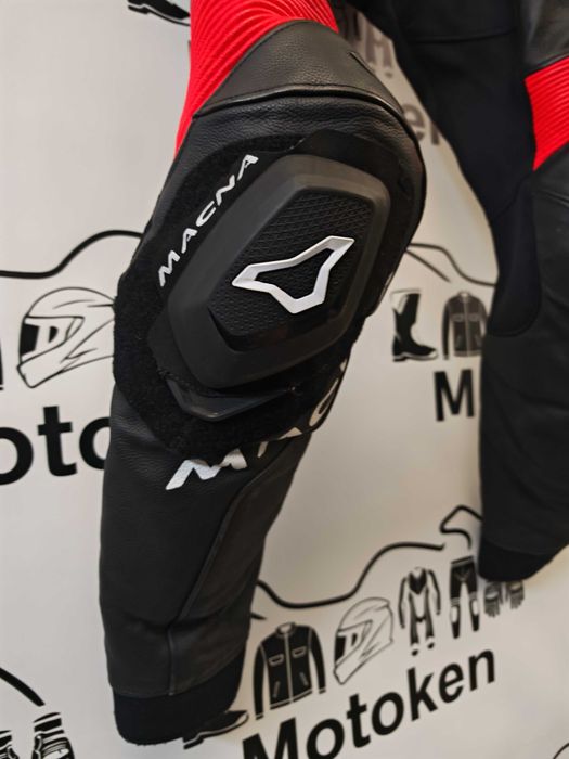 Costum moto piele Macna Voltage cu cocoasa ca nou marime S