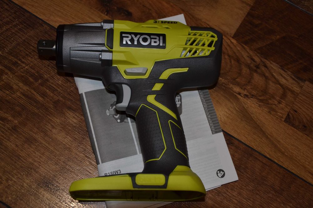 Акумулаторен гайковерт Ryobi R18IW3