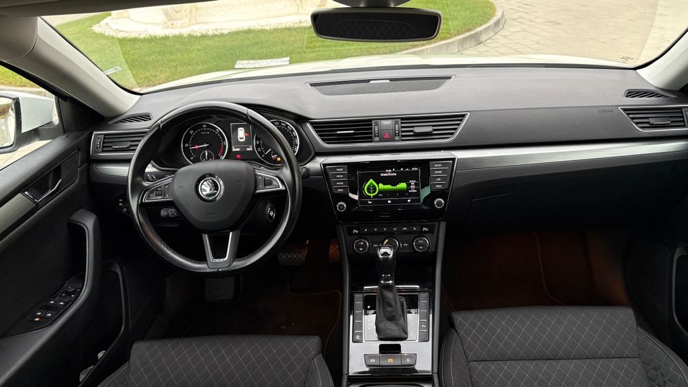 Skoda superb An 2017 Motor 2.0 150cp