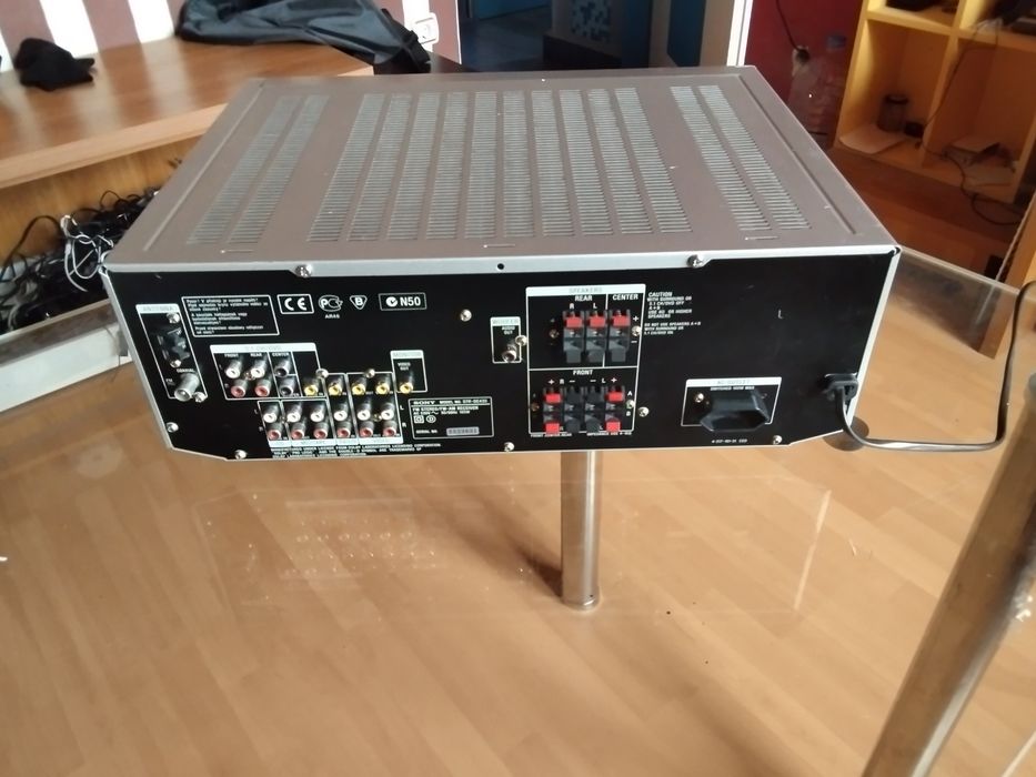 много як и качествен оригинален усилвател-рисиивър Сони-200 ватов