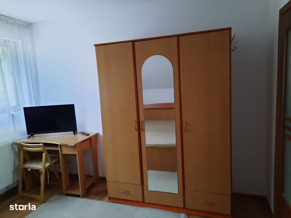 2 camere in vila, Berceni - Aparatorii Patriei vav Spiru Haret — fotografia 2