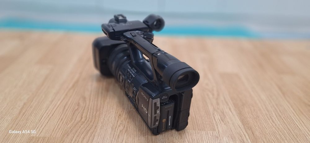 Камера сони АХ 2000