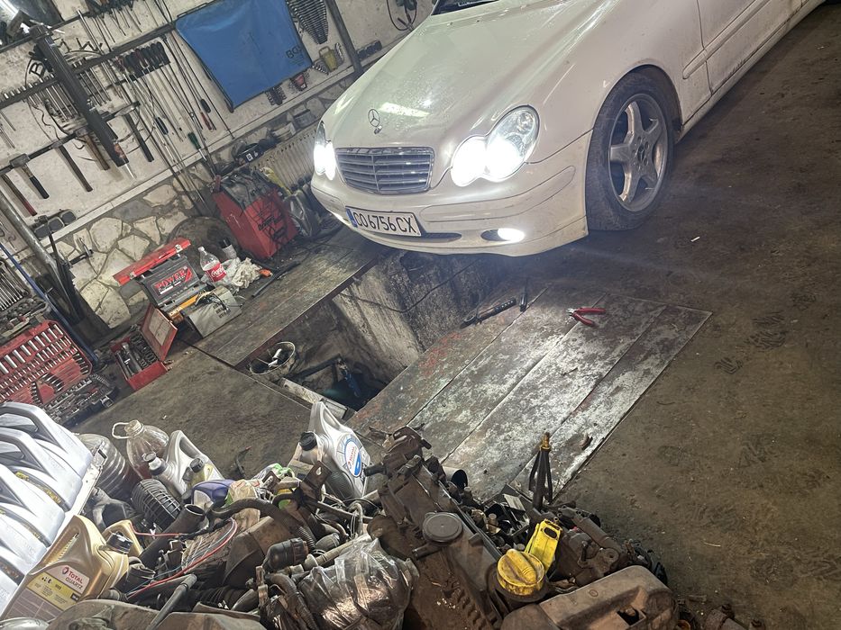 Mercedes benz w203