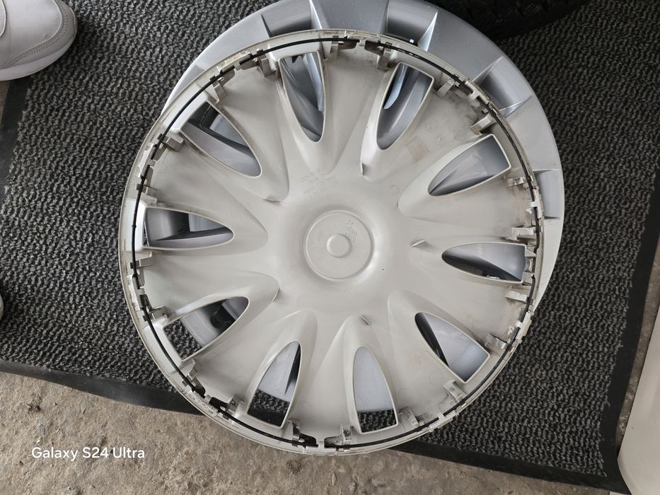Гуми, стоманени джанти и тазове за БМВ-1, Е87, 195/55   R16