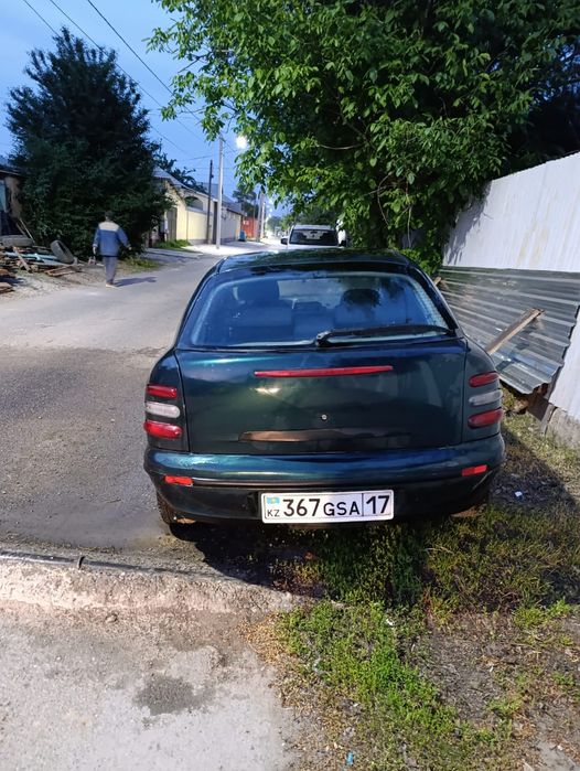 Автомобиль Фиат браво 1996