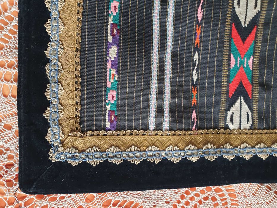 Автентична богата  престилка