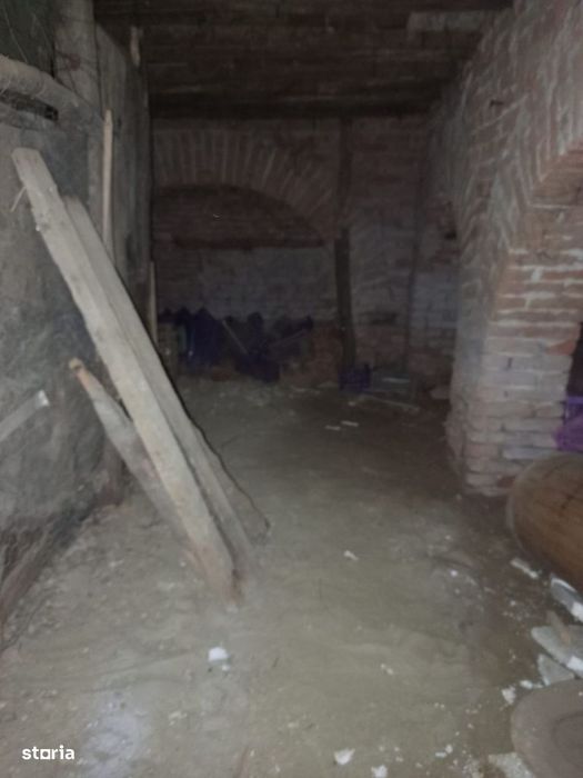 Casa de vanzare