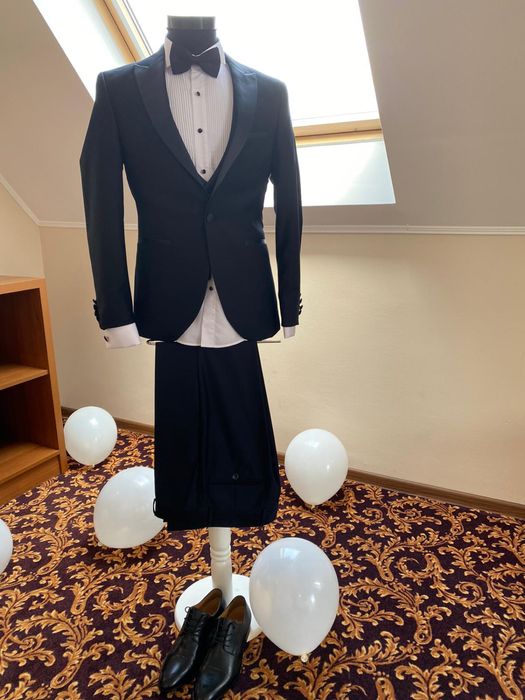 Manechin barbat si femeie mireasa mire