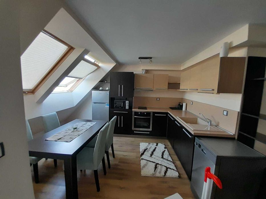 Дава се под наем Двустаен апартамент в Варна, Възраждане 1 - 80 кв.м за 500 € - Снимка #3